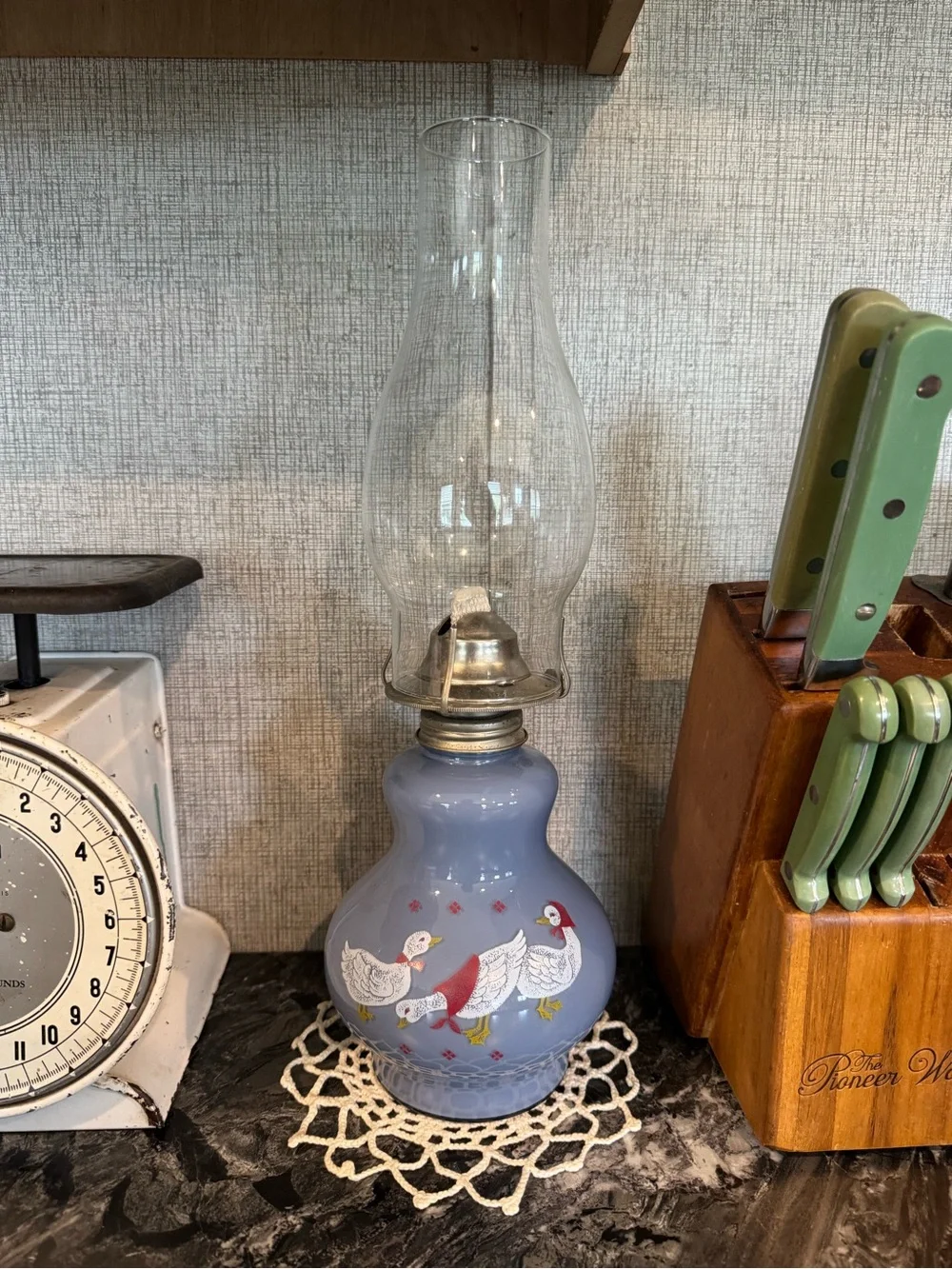 Vintage Kaadan Ltd 1980 Blue Goose Glass Oil Lamp